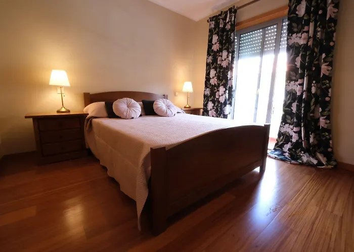 High Standard In A Quality With Pool, Tennis And View Of The Ocean In Antas 12 People 빌라