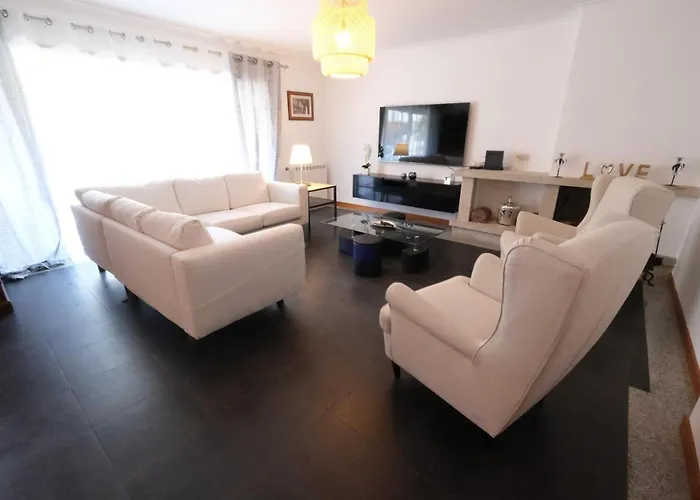 High Standard In A Quality With Pool, Tennis And View Of The Ocean In Antas 12 People * 에스포센데