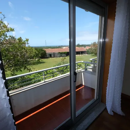 High Standard In A Quality With Pool, Tennis And View Of The Ocean In Antas 12 People Villa Esposende